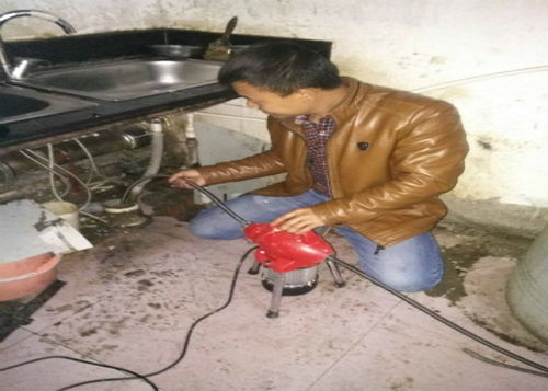 排水管道怎么疏通的(排水管道怎么疏通的快)