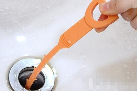 怎么做烟头管道疏通器呢(烟头管子)