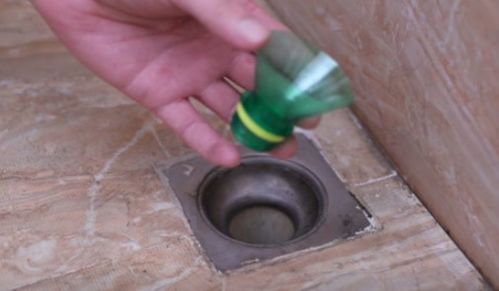 地漏水垢堵了怎么疏通管道(地漏水垢堵了怎么疏通管道图解)