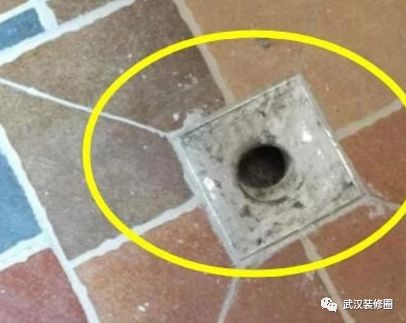 地漏怎么疏通两个管道呢(地漏两通图片) 地漏怎么疏通两个管道呢(地漏两通图片)