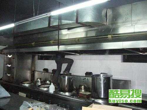 抽油烟机怎么疏通管道的(油烟机管道疏通应该找谁)