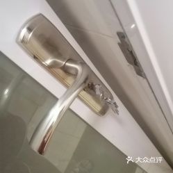 开锁换锁管道疏通怎么样(开锁换锁教学)