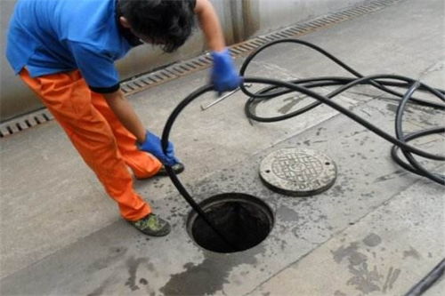 怎么用管道疏通下水道呢(管道疏通下水道的方法) 怎么用管道疏通下水道呢(管道疏通下水道的方法)