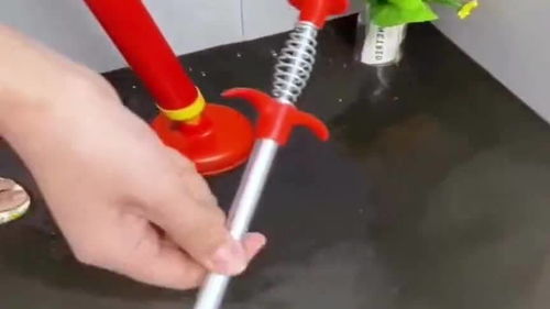 管道疏通钩怎么用的啊(管道疏通钩怎么用的啊图片)