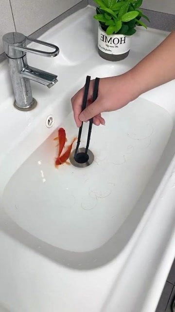 洗脸台管道堵住了怎么疏通(洗脸台堵住了应该怎么疏通)