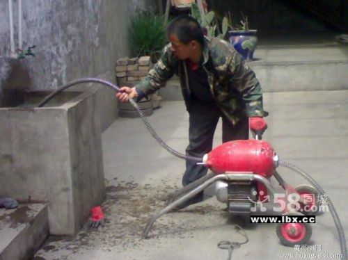 地漏掉入管道怎么疏通图解(地漏管道里掉进东西怎么办) 地漏掉入管道怎么疏通图解(地漏管道里掉进东西怎么办)