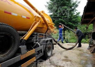 污水管道油污怎么疏通的(排污管道怎么去油污)