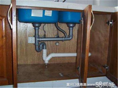 毛巾堵住地漏怎么疏通管道(毛巾堵在下水管道怎么办?