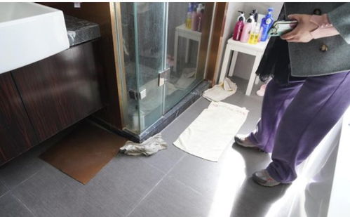 楼上吃水管道堵塞怎么疏通(楼上水管堵塞 楼下有义务配合吗)