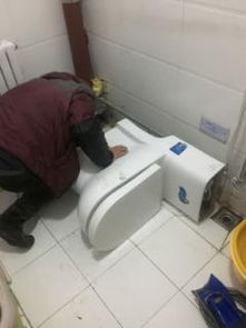 马桶拆出来怎么疏通管道(马桶拆下来怎么疏通)
