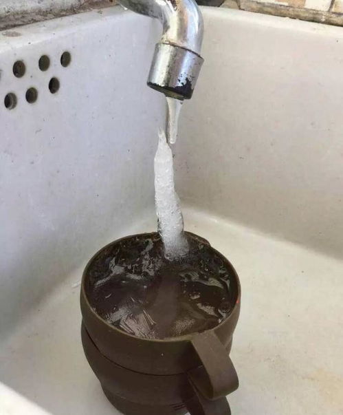 怎么疏通茶盘的水管道呢(如何清洗茶盘的水管) 怎么疏通茶盘的水管道呢(如何清洗茶盘的水管)