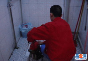 蹲便器怎么疏通管道的(蹲便器如何疏通)
