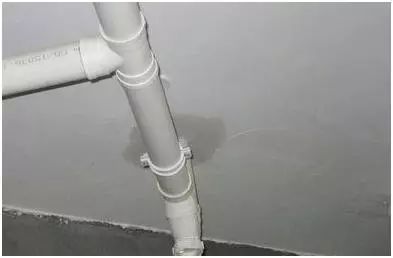 水池软管堵了怎么疏通管道(水池软管堵了怎么疏通管道呢)