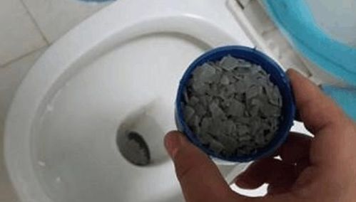 火碱管道疏通剂怎么用的(火碱管道疏通剂怎么用的啊)