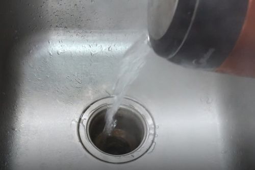 软管道堵了怎么快速疏通(软管堵了怎么办?教你几招轻松疏通) 软管道堵了怎么快速疏通(软管堵了怎么办?教你几招轻松疏通)