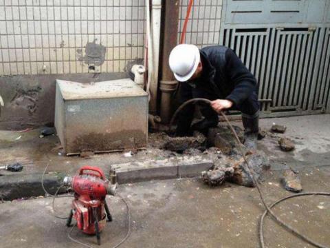 道路下水道怎么疏通管道(道路下水道怎么疏通管道的) 道路下水道怎么疏通管道(道路下水道怎么疏通管道的)