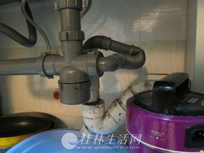 出水管怎么疏通管道的(出水管堵塞疏通小妙招)