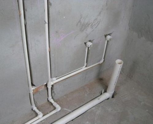 窗户出水堵了怎么疏通管道(窗户出水口怎么堵)