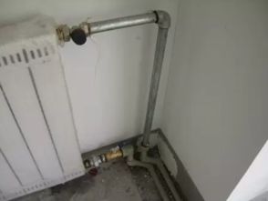 按键水池堵了怎么疏通管道(按钮式水池塞起不来了怎么办)