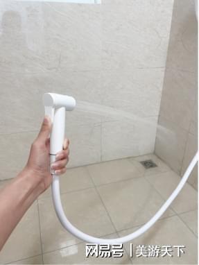 淋浴水小管道怎么疏通的(淋浴水小管道怎么疏通的图解)