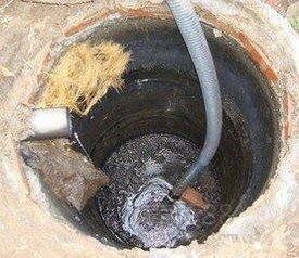 蹲便器狭窄怎么疏通管道(蹲便器狭窄怎么疏通管道图解)