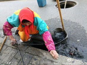 工人怎么做管道疏通工作(工人怎么做管道疏通工作内容)