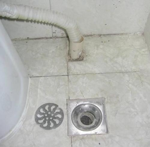 地漏排水慢怎么疏通管道(地漏排水慢怎么解决)