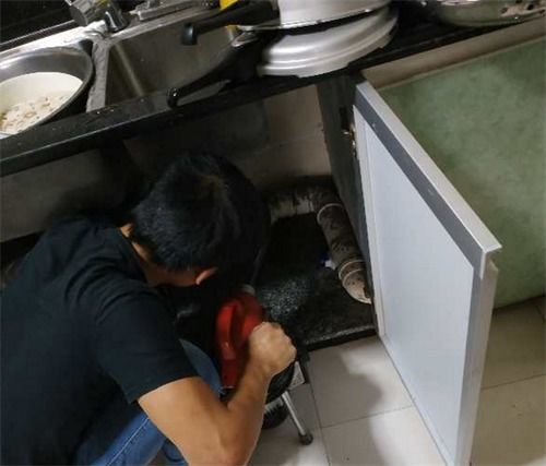 怎么保持厨房管道疏通快(厨房管道疏通妙招)