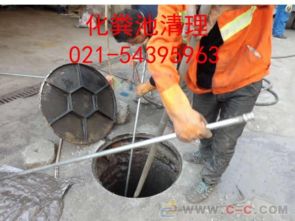 怎么使用钢钎疏通下水管道(疏通下水道钢带钢片)