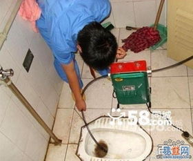 马桶积水较少怎么疏通管道(马桶里面的积水很少) 马桶积水较少怎么疏通管道(马桶里面的积水很少)