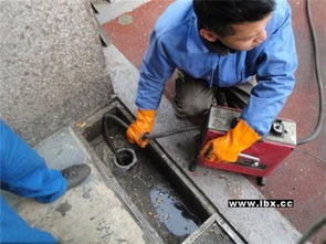 淤泥管道疏通剂怎么用(淤泥管道疏通剂怎么用的)