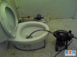 马桶没打孔怎么疏通管道(马桶没打孔怎么疏通管道图解)