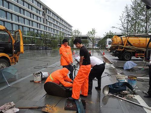 汽车堵塞了怎么疏通管道(汽车堵塞了怎么疏通管道呢)