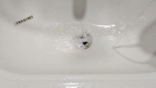 小苏打怎么疏通马桶管道(小苏打疏通马桶下水道方法)