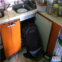 蹲便器管道怎么疏通(蹲便器管道疏通价格一般多少)