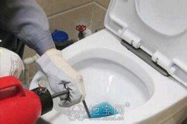 怎么疏通冲水便池管道(怎么疏通冲水便池管道图解) 怎么疏通冲水便池管道(怎么疏通冲水便池管道图解)