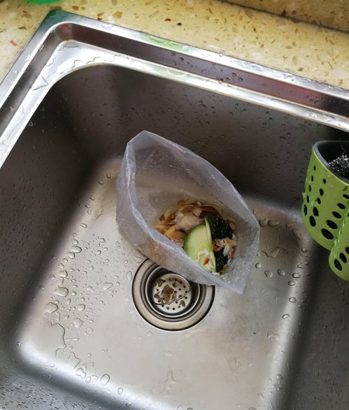 浴室管道堵塞怎么疏通(浴室的下水管道堵了怎么办)