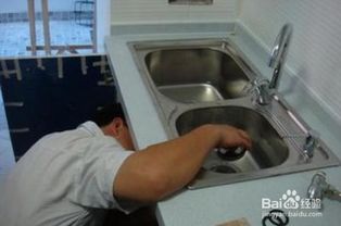 管道疏通马桶疏通器怎么用(疏通马桶的管子怎么用啊)